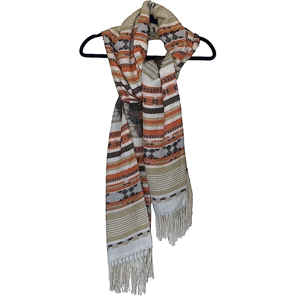 𝅺CHARMING Charlie Southwest Print Fringed Scarf or Wrap